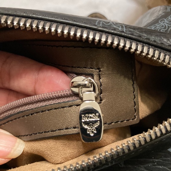 Authentic MCM Visetos Princess Lion Boston Coated Canvas & Leather Bag - Picture 9 of 16